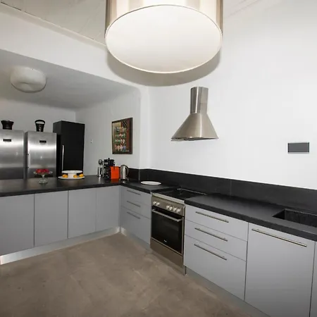 Lux Private Estate Endless Sea & Sky View וילה Plintri