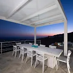 Infinity Elite Estate Vila Plintri