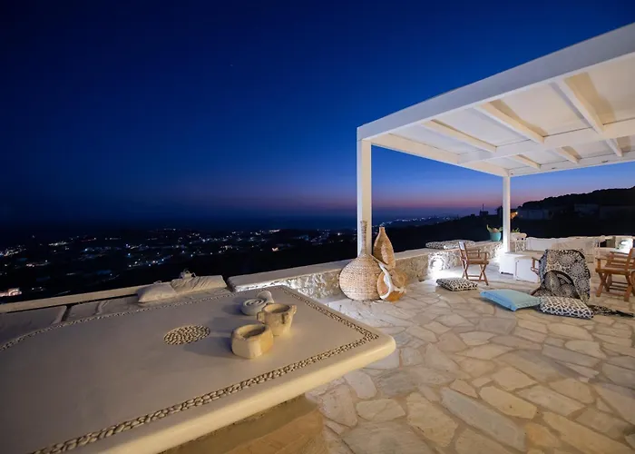 Lux Private Estate Endless Sea & Sky View