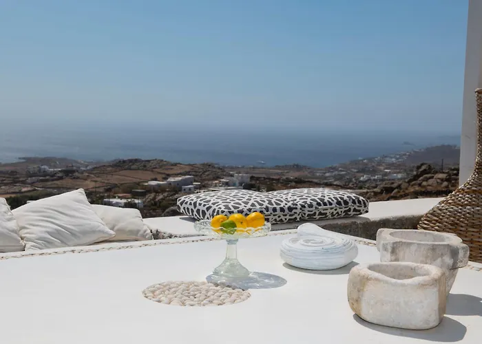 Lux Private Estate Endless Sea & Sky View Plintri