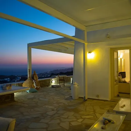 Lux Private Estate Endless Sea & Sky View